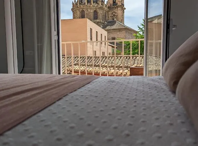 Ninos Luchando Apartament Grenada